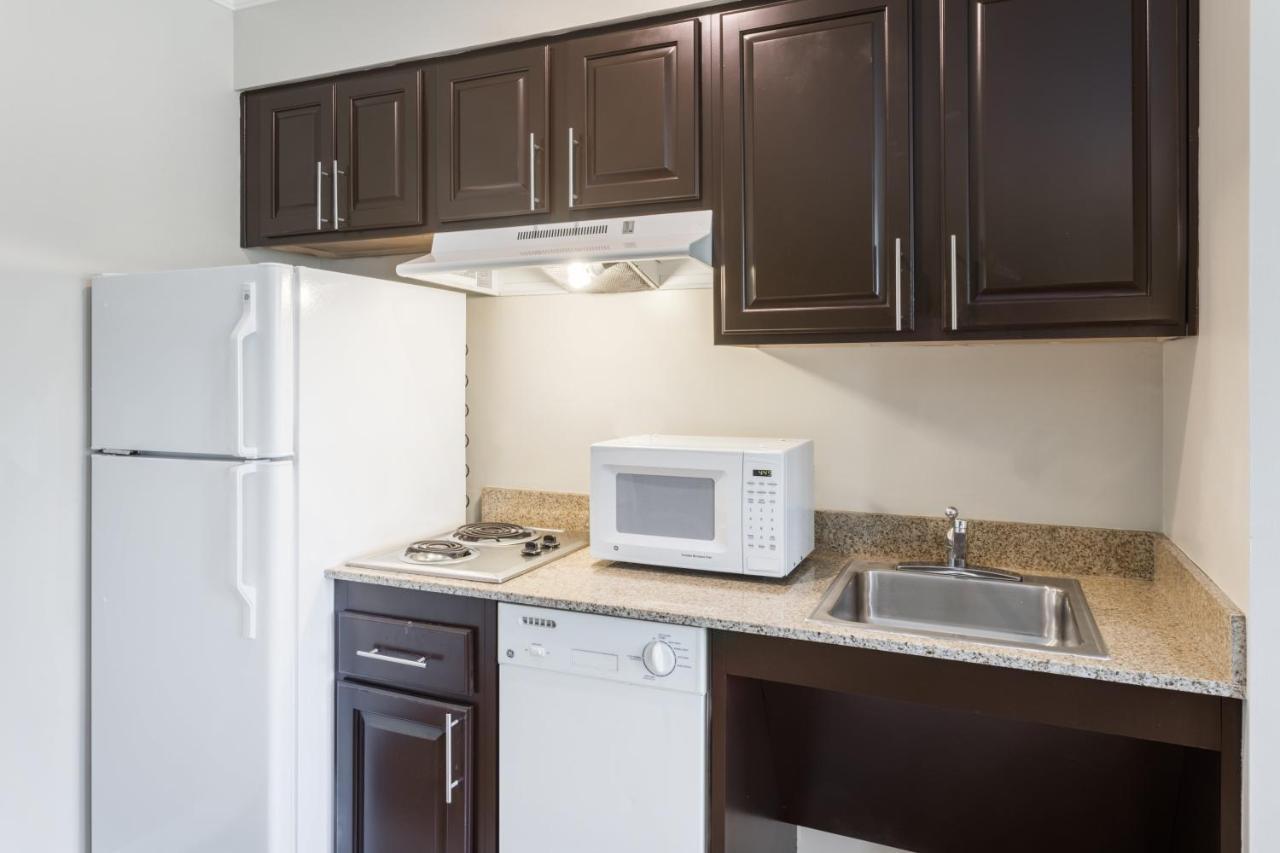 Staybridge Suites Savannah Historic District By Ihg Dış mekan fotoğraf