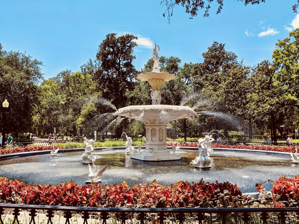 Staybridge Suites Savannah Historic District By Ihg Dış mekan fotoğraf