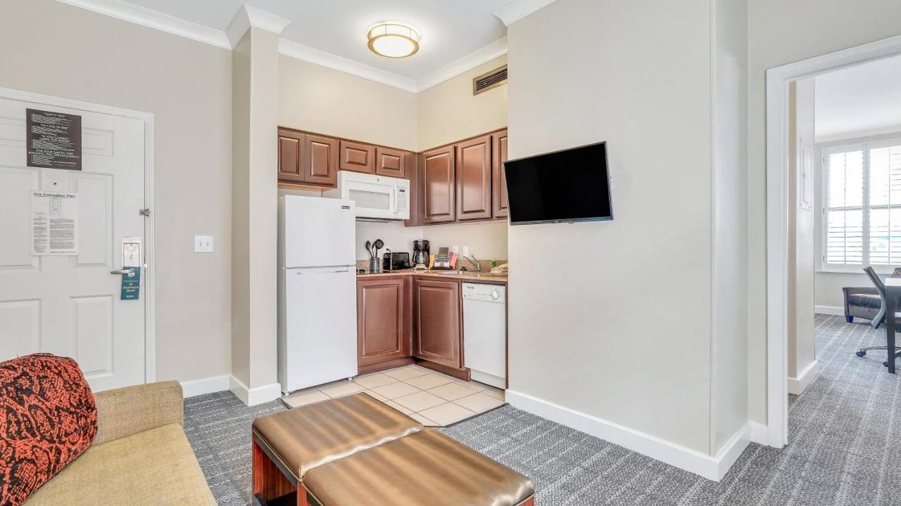 Staybridge Suites Savannah Historic District By Ihg Dış mekan fotoğraf