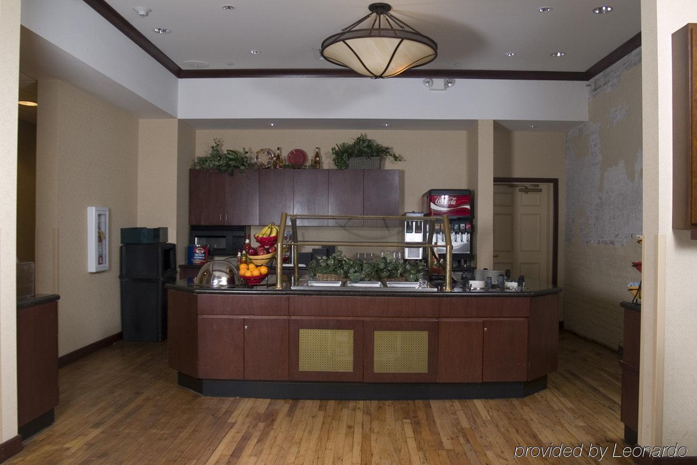 Staybridge Suites Savannah Historic District By Ihg Restoran fotoğraf