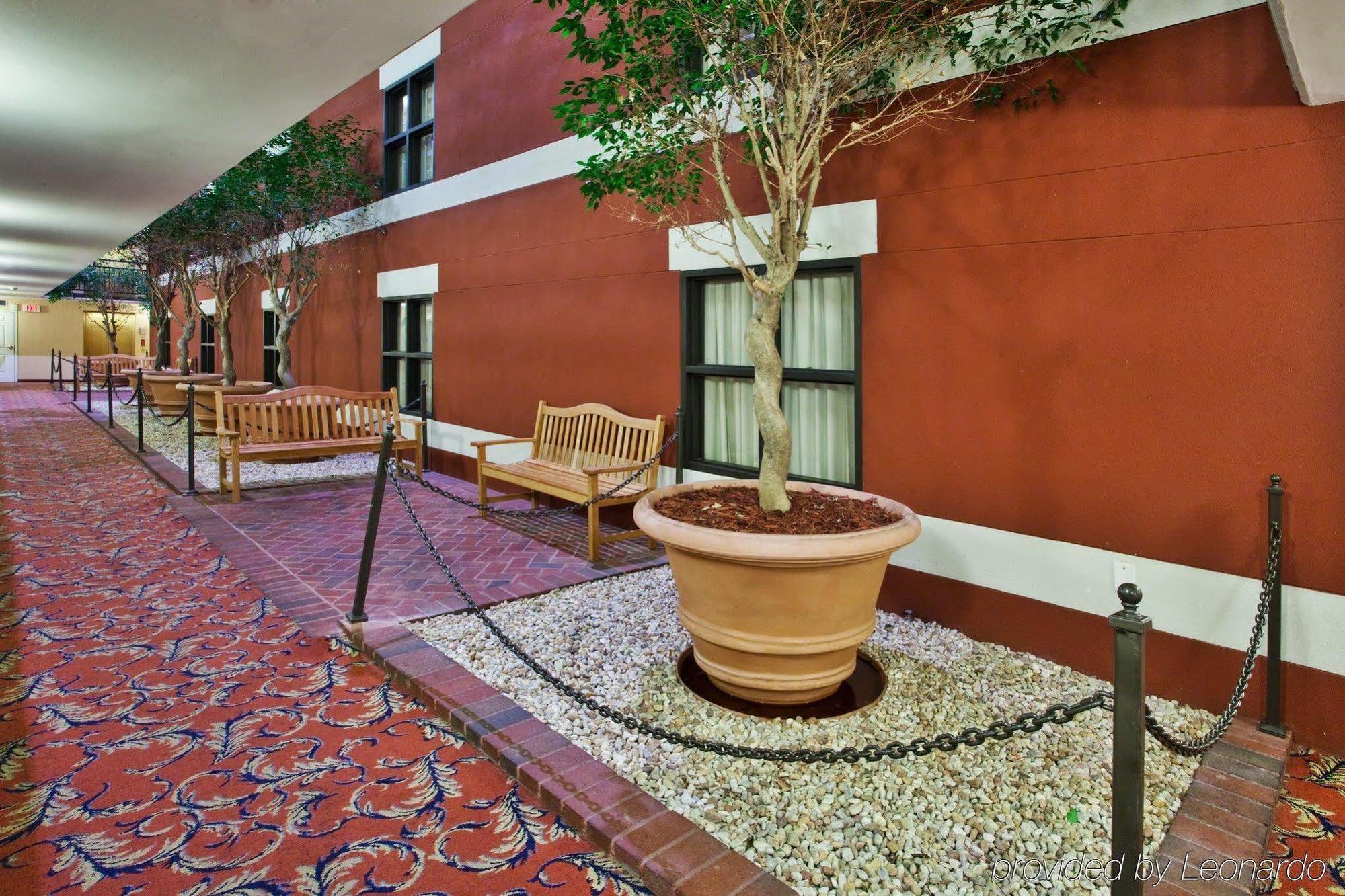 Staybridge Suites Savannah Historic District By Ihg Dış mekan fotoğraf